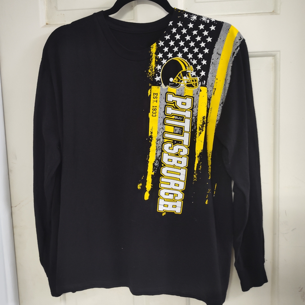 Pittsburgh Steelers Graphic Long Sleeve Shirt